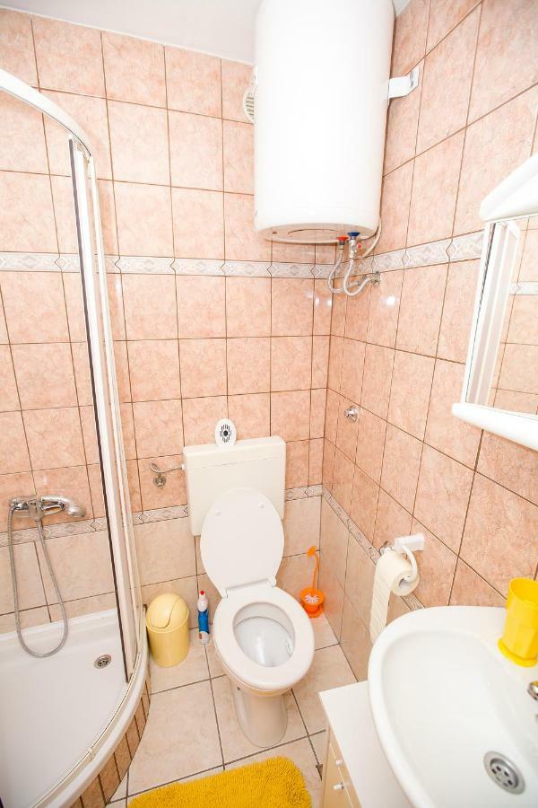 Apartmani Cindric كارلوباغ المظهر الخارجي الصورة